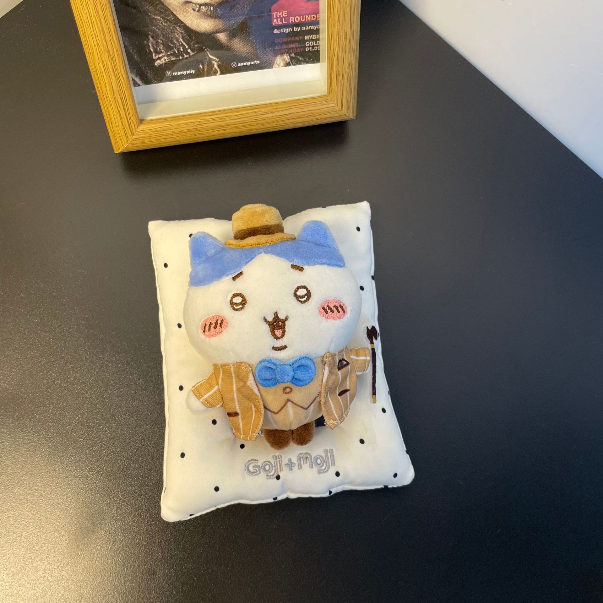 Hachiware Usagi Detective Plus - Phone Accessories Charms review and price